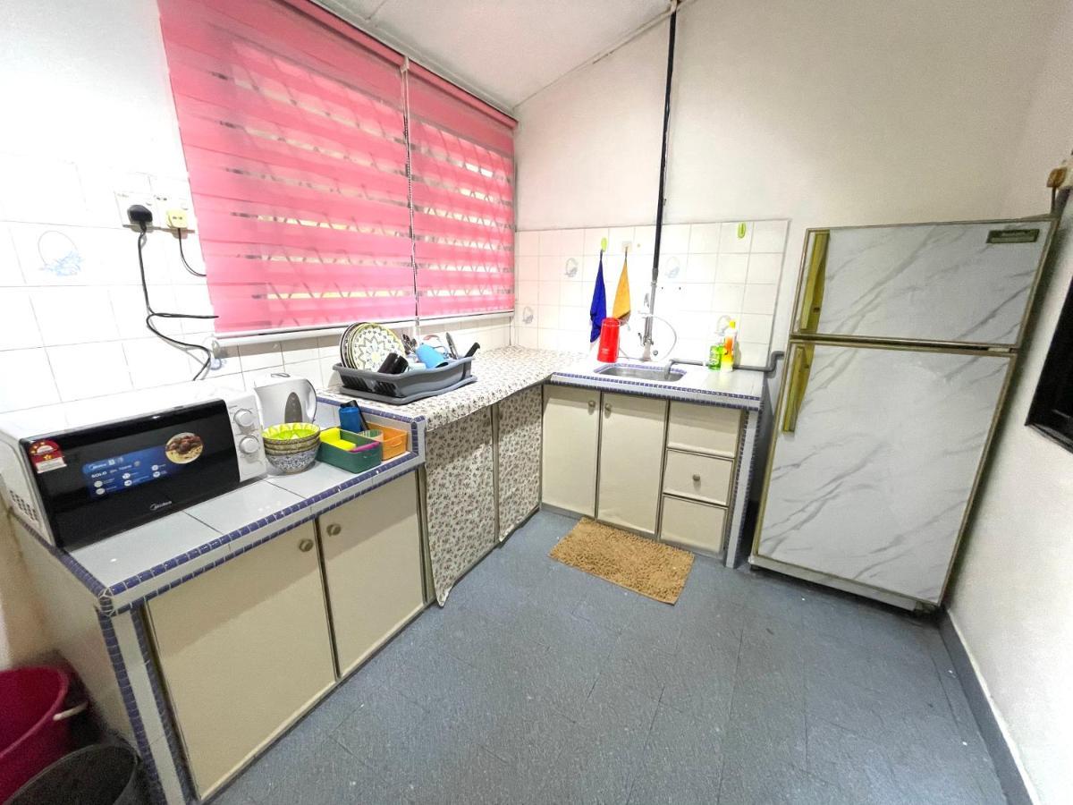Heritage Cozy Entire 3 Bedroom House At Kijang Alma Bukit Mertajam Ngoại thất bức ảnh